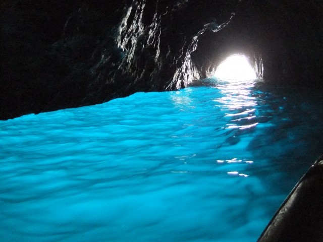 青の洞窟のブルー①